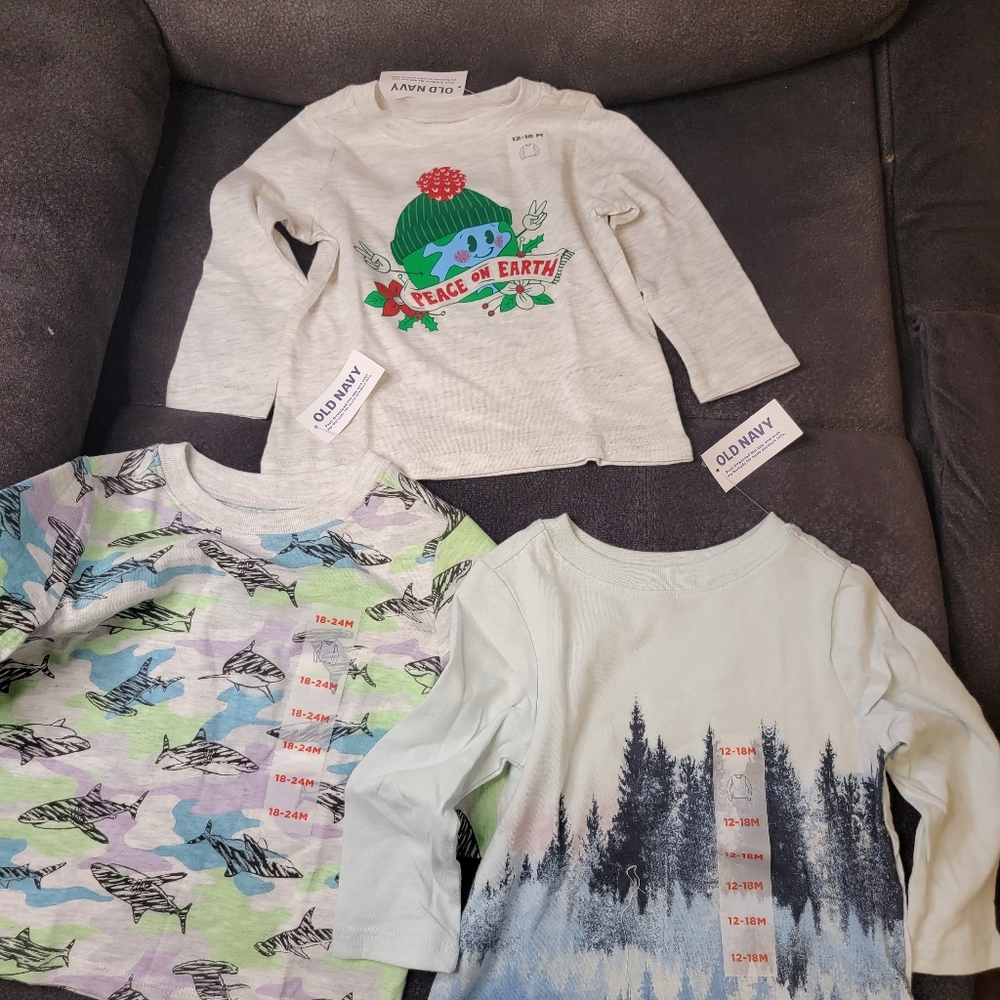 OLD NAVY Boys long sleeve shirts